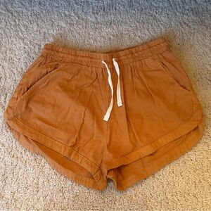 Burnt orange billabong shorts